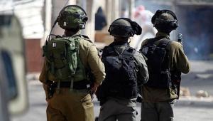 İsrail ordusu, Batı Şeriada Filistinlilere ait bir ev ile ticari işletmeyi yıktı