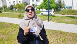 Adana’da ücretsiz ulaşım kartı olan kadın dolmuştan indirildi Diğer sürücüler de aynı şeyi yapıyor