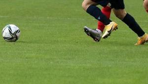 BUGÜNKÜ MAÇLAR 15 NİSAN 2026 LİSTESİ: Günün maçları hangi kanalda, saat kaçta canlı yayınlanacak