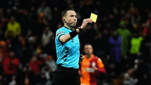 Süper Ligde haftanın hakemleri açıklandı İşte Galatasaray ve Fenerbahçe maçlarına atanan isimler