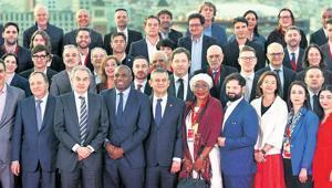 ‘Tom Barrack istenmeyen adamdır’