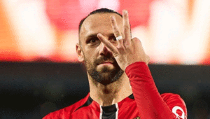 Fenerbahçeye transferde rakip çıktı Vedat Muriçe dev talip