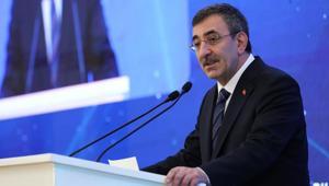 Cumhurbaşkanı Yardımcısı Yılmazdan Hürmüz Boğazı açıklaması