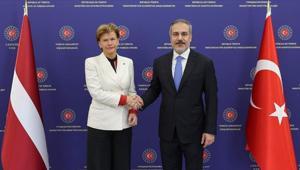 Dışişleri Bakanı Hakan Fidan, ADF marjında Letonya Dışişleri Bakanı Braze ile görüştü