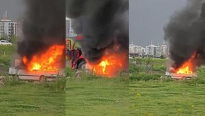 Galericiler Sitesi’nde korku dolu dakikalar Otomobil alev alev yandı