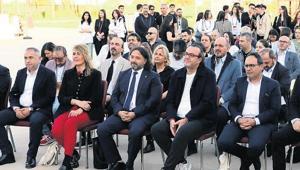İKÇÜ’de perde ikinci kez açıldı
