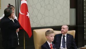 Cumhurbaşkanı Erdoğan, Milli Eğitim Bakanı Tekin ve beraberindeki çocukları kabul etti
