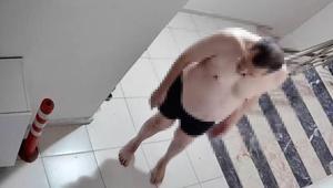 Evini ateşe verdi, gözaltındayken rahatsızlanınca öldü