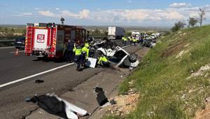 Şanlıurfada korkunç zincirleme kaza 3 ölü, 5 yaralı