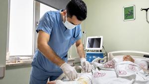 Ağrı’da et yiyen bakteri alarmı Küçük yara saatler sonra ölümcül bir tabloya dönüştü