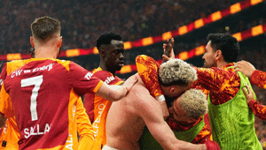 Galatasarayda gözler şampiyonlukta Oyuncular tatile erken çıkmak istiyor