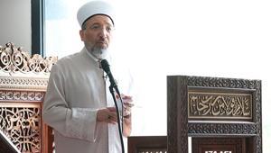 Diyanet İşleri Başkanı Arpaguştan Pariste dijital çağ uyarısı
