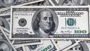 İranda dolar, ulusal para birimi karşısında tarihi zirveye çıktı