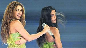 2 milyonluk öfke Shakira konserinde eski sevgiliye küfür