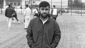 Arızalanan aracını kontrol etmek isterken otomobil çarptı Amatör futbolcu hayatını kaybetti