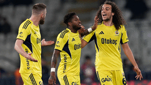 Fenerbahçeye yıldız futbolcudan kötü haber Konyaspor maçında yok