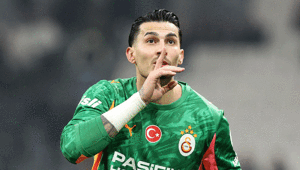 Galatasarayda sezona Uğurcan Çakır damgası Milli kaleci istatistikleri altüst etti