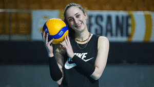 VakıfBankta Ayça Aykaçtan şampiyonluk sözleri
