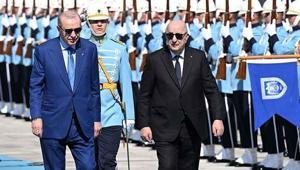 Cumhurbaşkanı Erdoğan Külliye’de Cezayir Cumhurbaşkanı Tebbun’u resmi törenle karşıladı