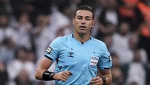 Beşiktaş-Trabzonspor maçını Oğuzhan Çakır yönetecek Haftanın hakemleri belli oldu