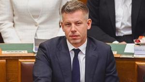 Macaristanda 16 yıllık Orban devri sona erdi Magyarın başbakanlığı resmen duyuruldu