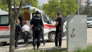 Eskişehir’de parkta Erkek arkadaş tartışması Kız çocuklarının karıştığı kavga kanlı bitti
