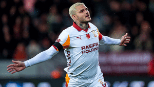 Galatasaraydan ayrılmaya hazırlanan Icardiye sürpriz talip