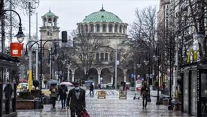 Yeni hükümetten ilk büyük hamle Komşuda tüm valiler değişti