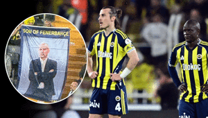Fenerbahçe taraftarından oyunculara ıslıklı tepki Tribünde İsmail Kartal pankartı