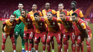 Galatasarayda yıldız oyuncu için mutlu son Zamlı sözleşmeyi kabul etti