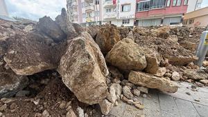 Son dakika: Bir kent sele hazırlanıyor: Dev kayalarla 9 kilometrelik set çekildi, 15 bin kişi tahliye edildi