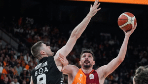 Galatasaray, Beşiktaşı mağlup etti ve seriyi son maça taşıdı