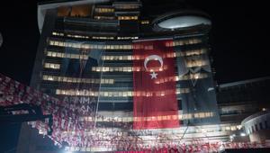 CHP Genel Merkezinde Kılıçdaroğlu hazırlığı Ne açıklayacağı merak ediliyordu… Dikkat çeken poster yerini aldı