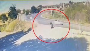 Adıyamanda korkunç kaza Bariyerlere çarpan motosikletli hayatını kaybetti