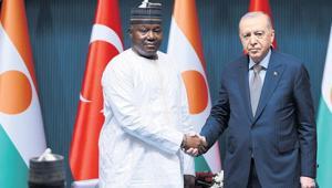 ‘Terörle mücadelede dostlarımızın yanındayız’