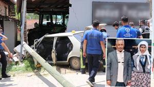 Kontrolden çıkan otomobil depo duvarına çarptı Yaşlı çift olay yerinde can verdi