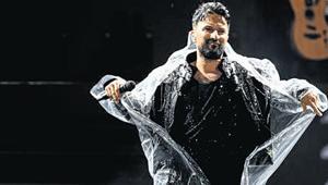 Tarkan sevgisi yağmura direndi