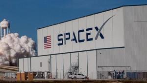 Yapay Zekâda yılın anlaşması: SpaceX’e her ay 920 milyon dolar
