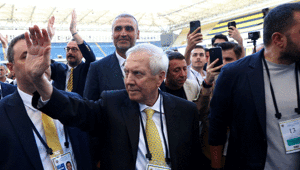 Fenerbahçe Başkanı Aziz Yıldırım: Gerekli takviyeleri 15 gün içerisinde yapacağız
