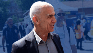 Fenerbahçede Oğuz Çetin ilk transferi Milli yıldız Görüşmeler başladı