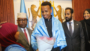 ABDye alınmayan Somalili hakem Artan, ülkesinde coşkuyla karşılandı