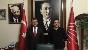 Rüşvet soruşturmasında 2 yeni gözaltı Tutuklu Manisa Büyükşehir Belediyesi Başkan Danışmanı Gözaçanla ilişkili 2 şüpheli yakalandı