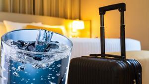 Otel odasına yerleşir yerleşmez bu önlemi alın Kapı kolunda durması gerekiyor