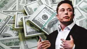 Elon Musk dünyanın ilk trilyoneri oldu SpaceX hisseleri Nasdaqta işlem görmeye başladı