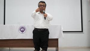 Boyu nedeniyle dışlanmıştı, civciv sözü hayatını değiştirdi: Benim bir kahramanım var, adı Aytaç