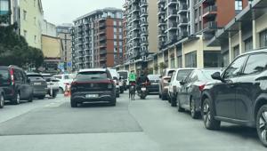 İstanbulda dehşete düşüren görüntü Motosiklete bağladığı köpeği metrelerce koşturdu