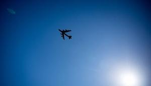 ABDde B-52 Stratofortress bombardıman uçağı kalkıştan kısa süre sonra düştü