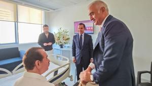 Bakan Ersoydan İbrahim Tatlısese geçmiş olsun ziyareti