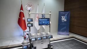 Türk tıbbında tarihi an Yerli kalp-akciğer makinesi ilk kez hastada kullanıldı: Bakan Memişoğlundan hastaya ziyaret