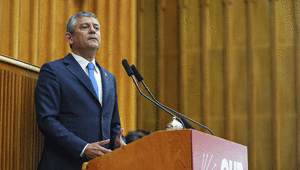 Son dakika... Özgür Özel görevden mi alındı CHPden açıklama geldi